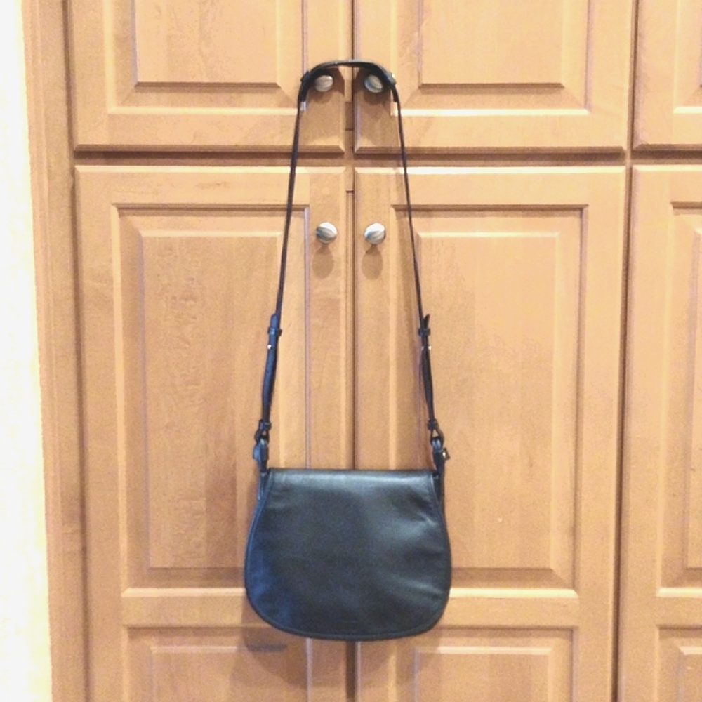 Banana Republic Leather Crossbody Saddle Bag Black Lk. New